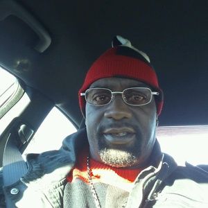 Meet your Posher, Jeffery